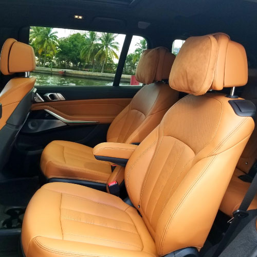 2020 BMW X7 M50i Interior 2 Nacho Autos