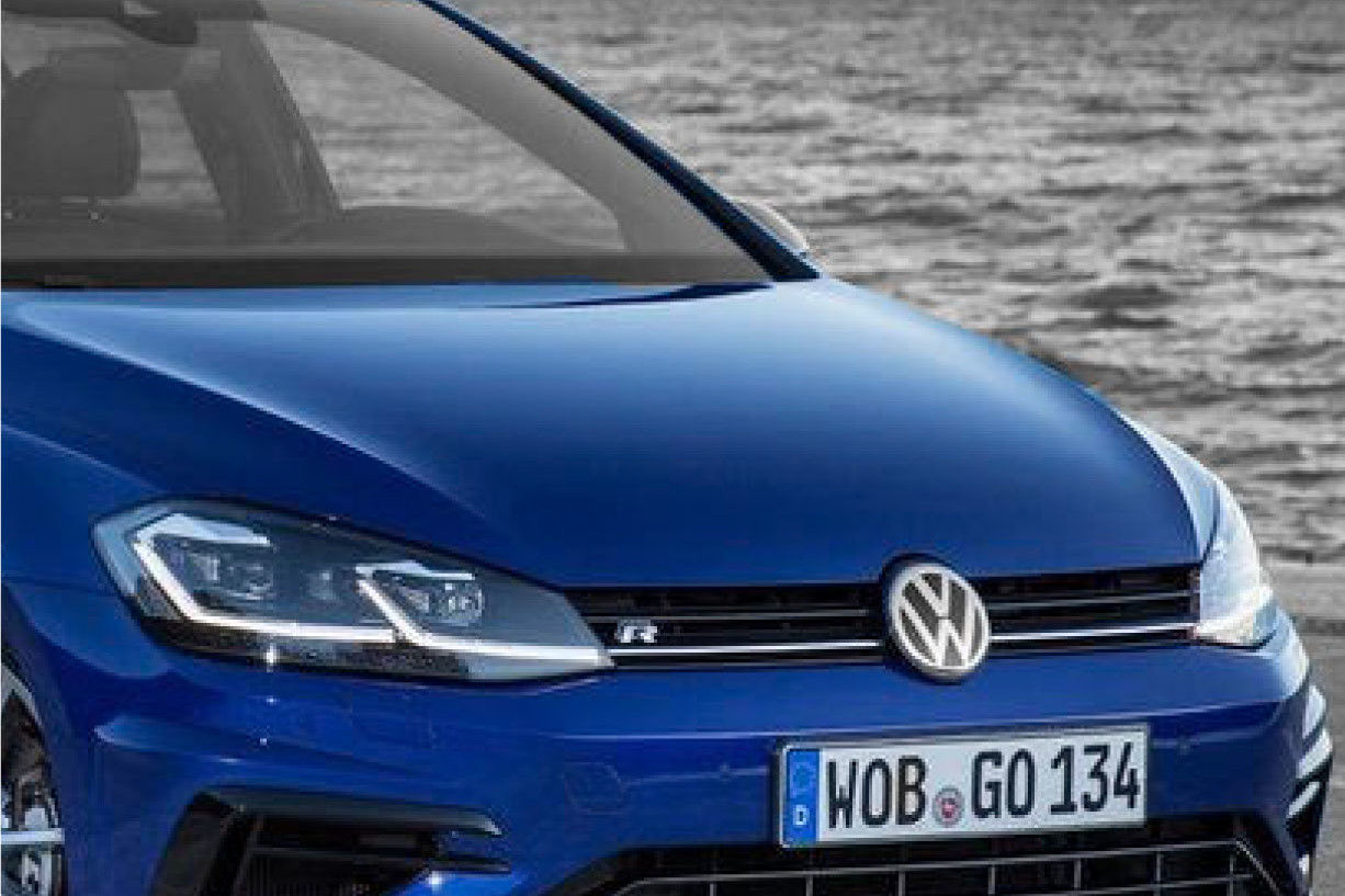 Cover S-2019 Volkswagen Golf R Nacho Autos