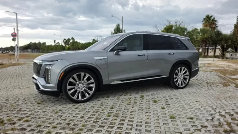 2026 Cadillac Vistiq – Nacho Autos