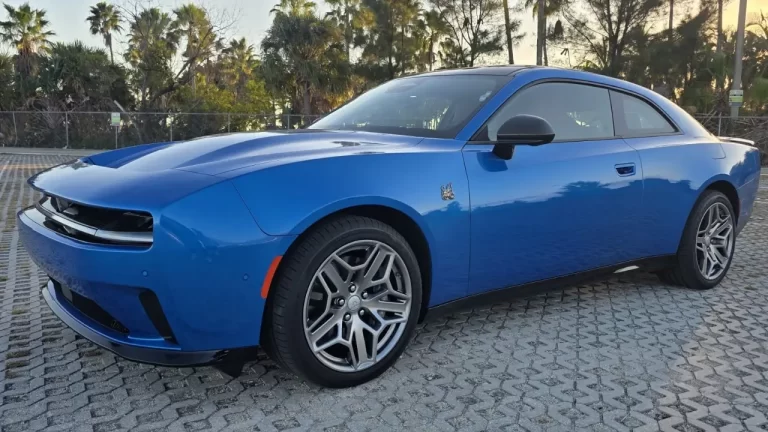 Dodge Charger Daytona EV 2026 – Nacho Autos