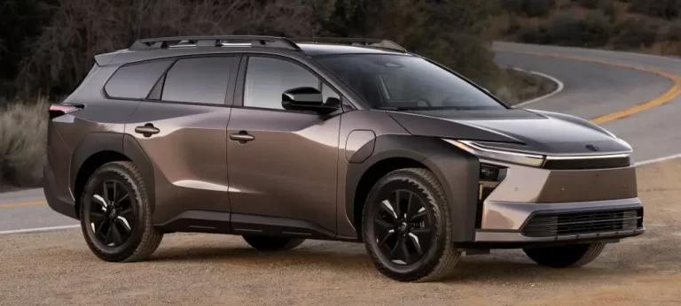 Toyota amplía su gama eléctrica con el nuevo bZ Woodland 2026 potencia, aventura y tecnología