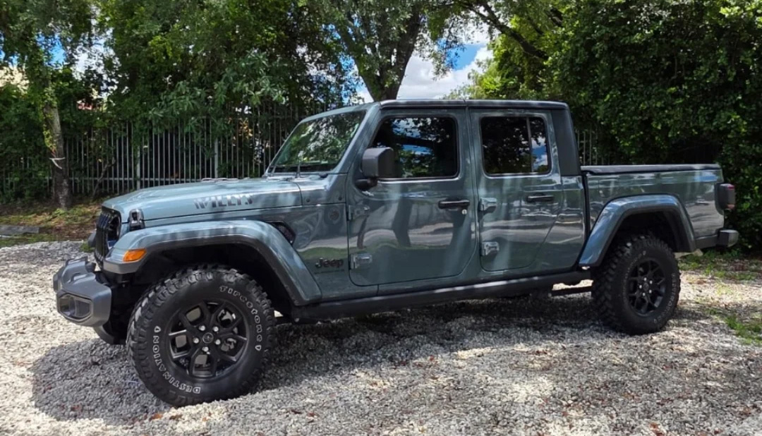Jeep Gladiator Willys 2025 – Nacho Autos