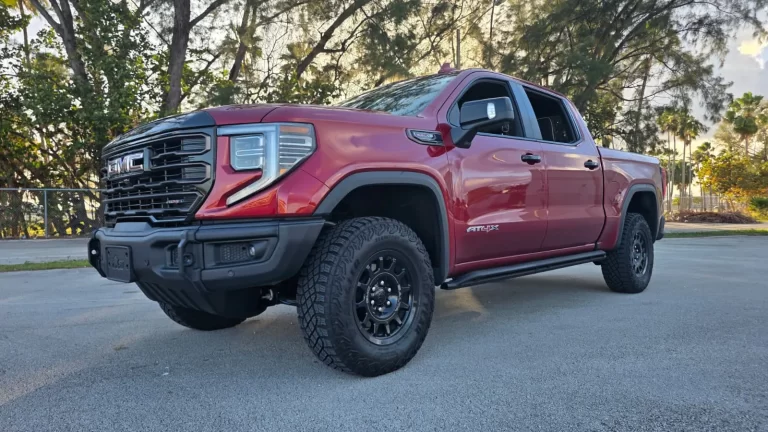 2026 GMC Sierra 1500 AT4X