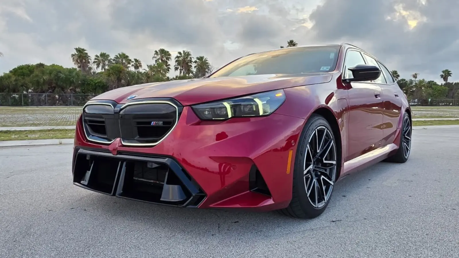 BMW M5 Touring 2026 | Nacho Autos